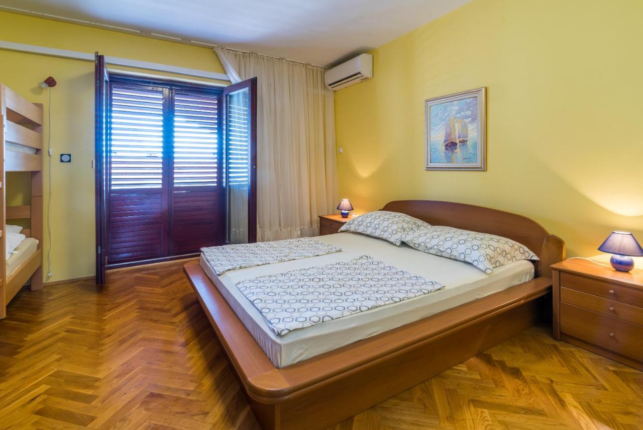 Belvedere Apartments Krk Town Exterior foto