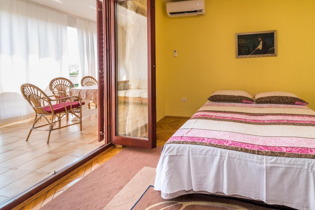 Belvedere Apartments Krk Town Exterior foto